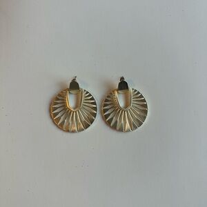 Elegant Silver Earrings